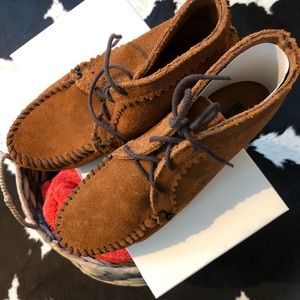 Minnetonka Moccasin bootie Never worn size 7